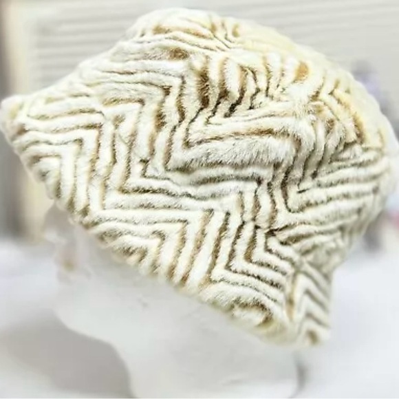 Vintage Ben Berger Womens Hat Luxury Collection Faux Fur Tan Brown Chevron Print - Picture 3 of 12